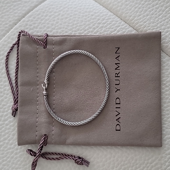 Jewelry - Petitie David yurmam clasp bracelet